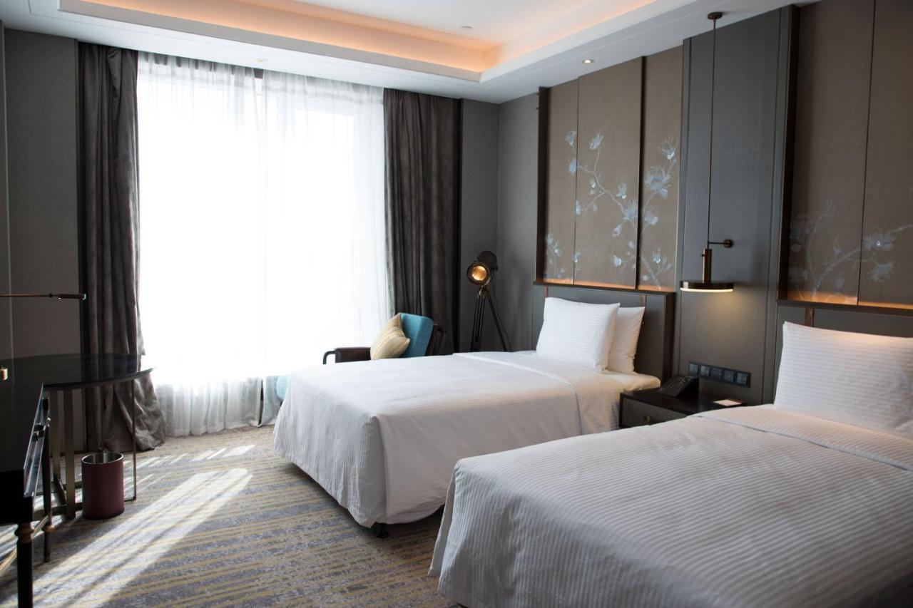 Wanda Vista Changchun Hotel Bagian luar foto