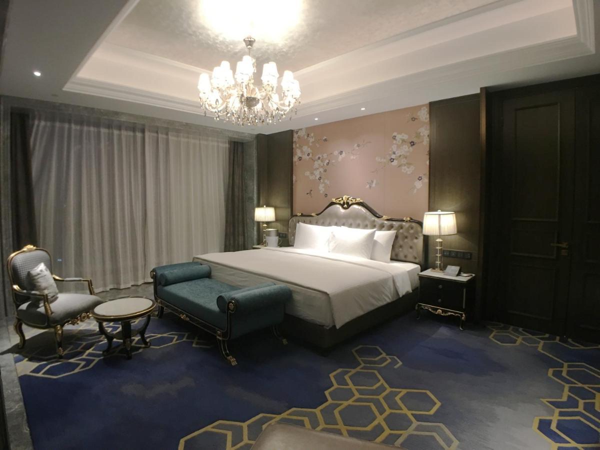 Wanda Vista Changchun Hotel Bagian luar foto